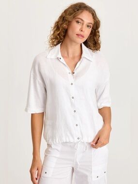 XCVI
BALTO LINEN SNAP-UP TOP
 In White
